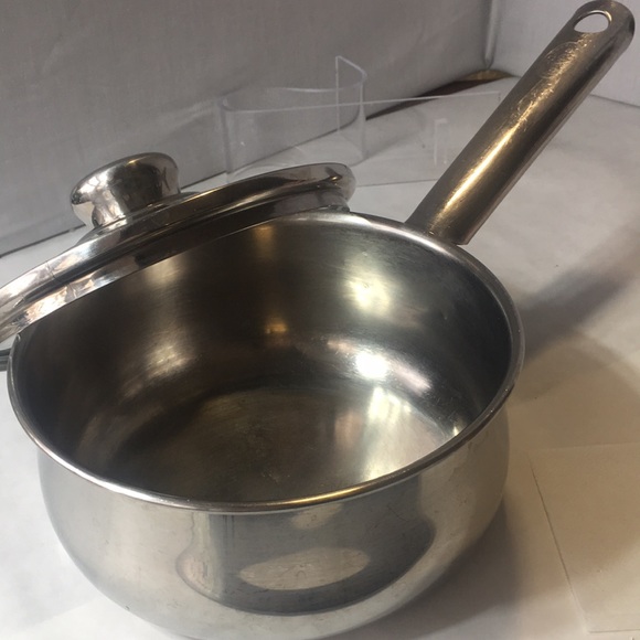 Revere Ware SX stainless with copper disk bottom 1 1/2 quart - Picture 8 of 9